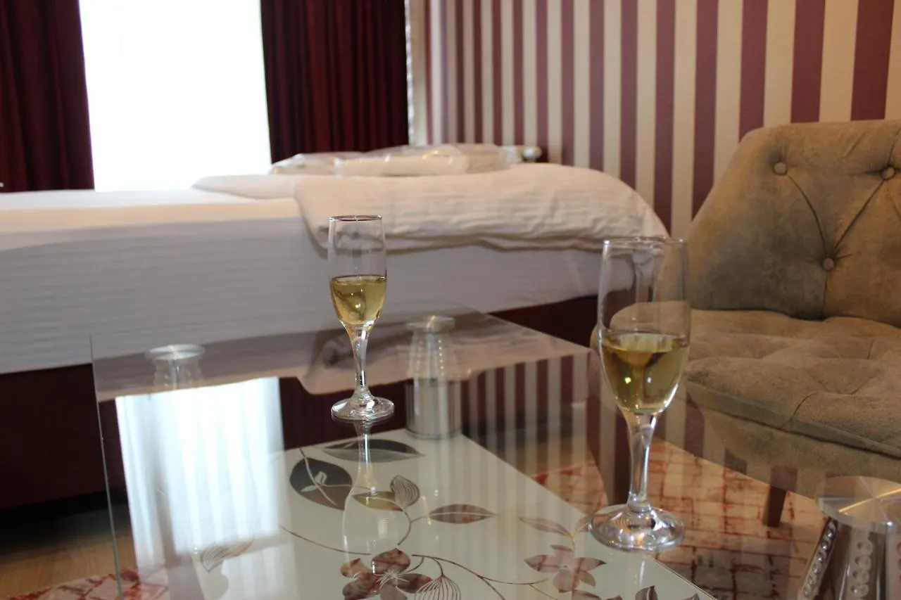 Quars Suite Istanbul Turkey